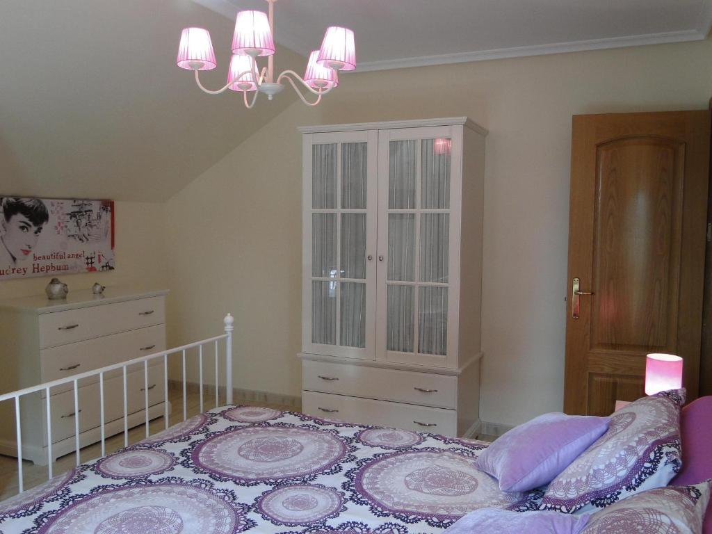 Apartamentos El Pinedo Noja Værelse billede