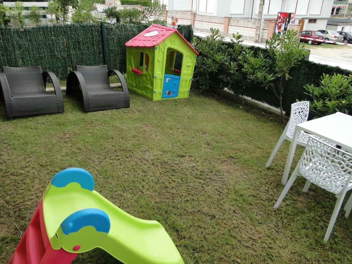 Apartamentos El Pinedo Noja Eksteriør billede